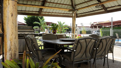 Sun Valley Motel - Travel Agents 9