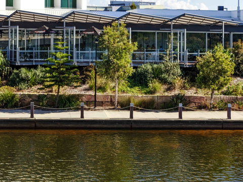 Mercure Sunshine Coast Kawana Waters - Tourism Guide 1