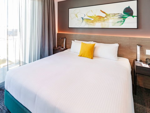 Mercure Sunshine Coast Kawana Waters - Tourism Guide 4