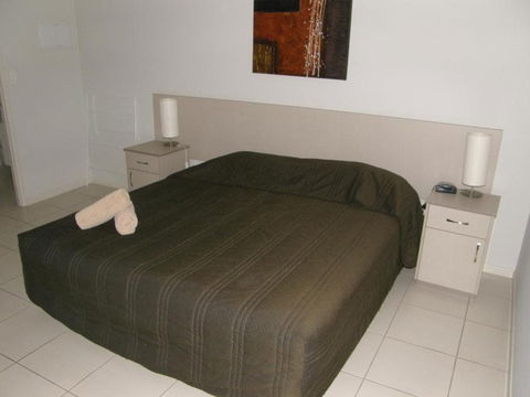 Western Gateway Motel - Cruises Travel 10