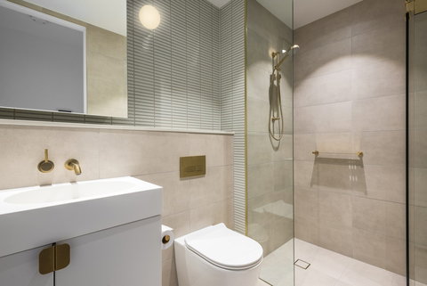 Arise Sky One - Travel Agents 2