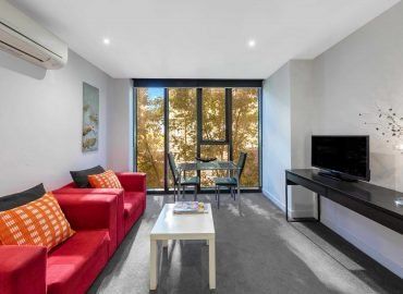 Aura On Flinders - Tourism Guide 1