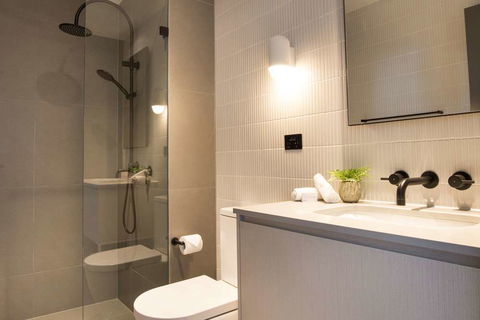 The Chen - Art Series - Travel Agents 1