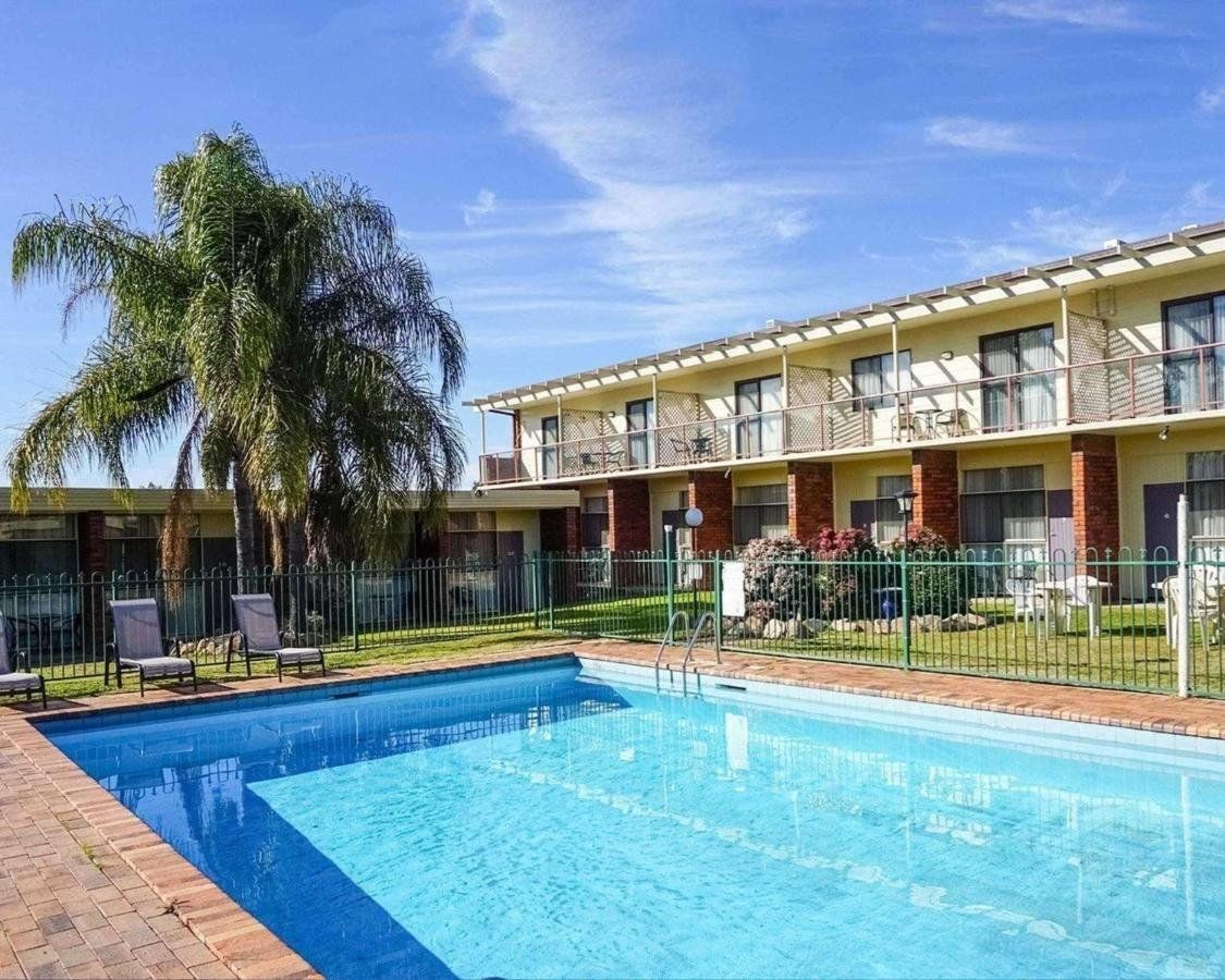 Oxley Vale NSW Cruises Travel
