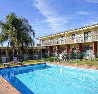 Redhill Tamworth Motor Inn - Cruises Travel