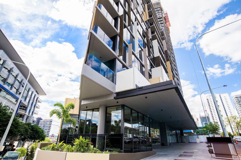 Arise Brisbane One - Tourism Guide 0