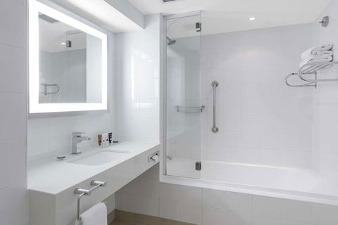 Amora Hotel Brisbane - Tourism Guide 2