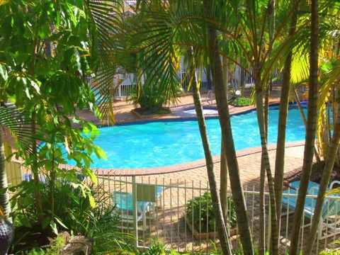 Bay Of Palms Resort - Cruises Travel 1