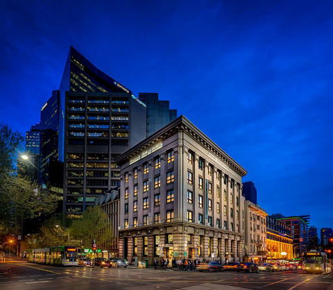 Batman's Hill On Collins - Travel Search 0