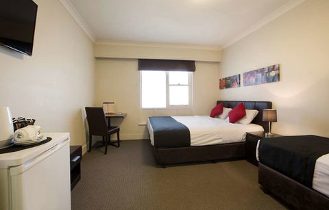 Enfield Hotel - Cruises Travel 2