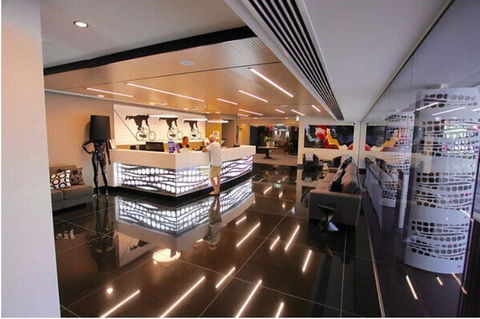 Alexandra Hills Hotel - Tourism Guide 0