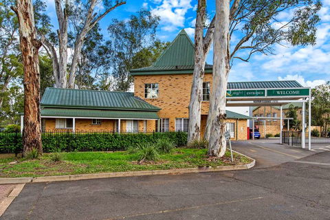 Quality Inn Penrith - Cruises Travel 0