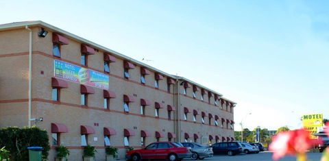 Arena Hotel - Tourism Guide 0