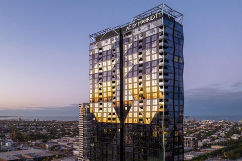 AC Hotel By Marriott Melbourne Southbank - Tourism Guide 1
