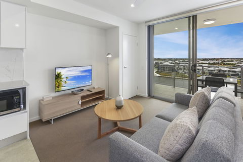 Direct Hotels - Aquarius Kawana - Tourism Guide 1