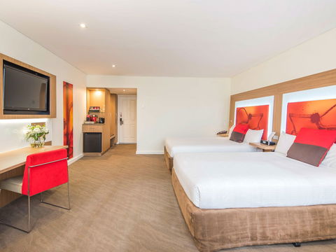 Novotel Sydney Rooty Hill - Cruises Travel 8