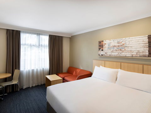 Mercure Sydney Blacktown - Cruises Travel 3