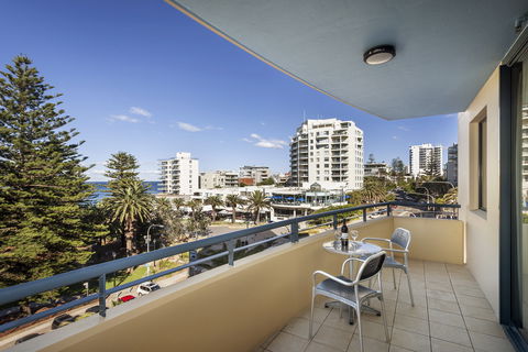 Quest Cronulla Beach - Tourism Guide 1