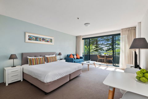Quest Cronulla Beach - Tourism Guide 7