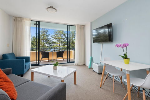Quest Cronulla Beach - Tourism Guide 9
