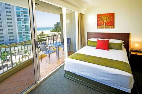 Mantra Twin Towns Coolangatta - Cruises Travel 3
