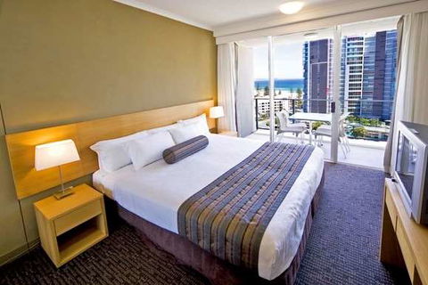 Mantra Twin Towns Coolangatta - Cruises Travel 4