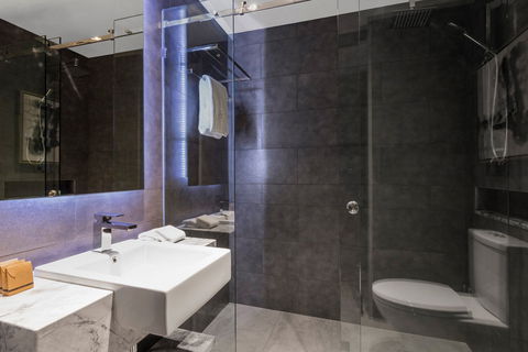Gambaro Hotel - Travel Search 2