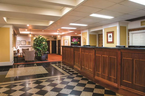 Adina Apartment Hotel Anzac Square - Tourism Guide 3
