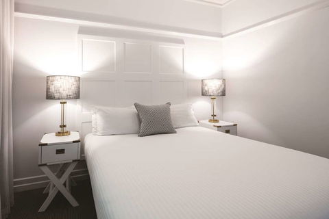 Adina Apartment Hotel Anzac Square - Tourism Guide 5