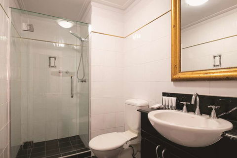 Adina Apartment Hotel Anzac Square - Tourism Guide 12