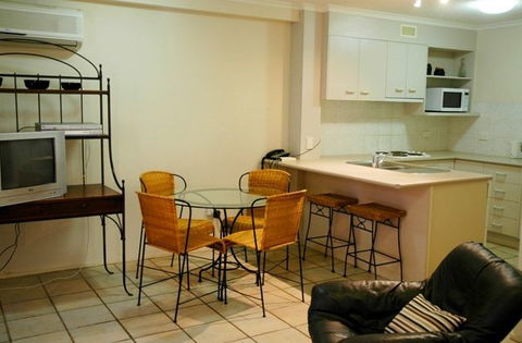 Spring Hill Gardens Apartments - Cruises Travel 3
