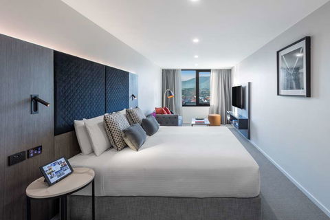 Deco Hotel - Cruises Travel 3