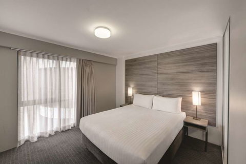 Adina Serviced Apartments James Court - Tourism Guide 14