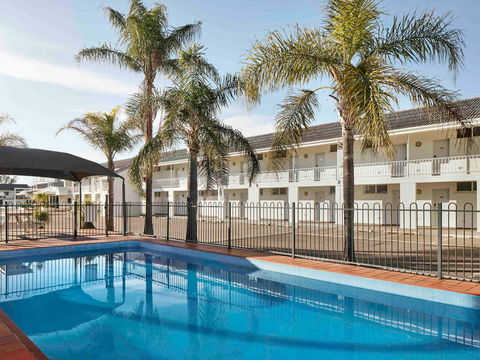 Ibis Styles Tamworth - Cruises Travel 1