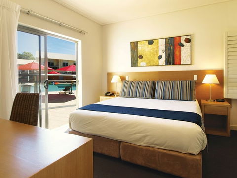 Oaks Broome - Cruises Travel 2