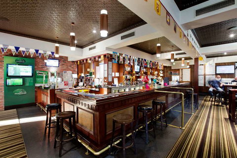 Federal Hotel, A Nightcap Hotel - Cruises Travel 2