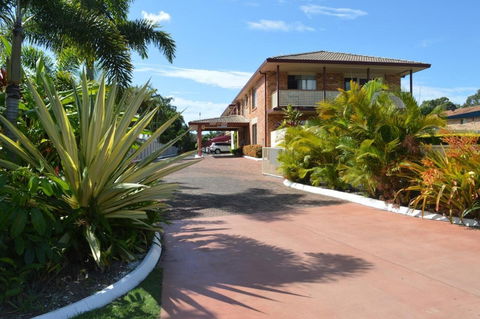 Kennedy Drive Motel - Tourism Guide 0
