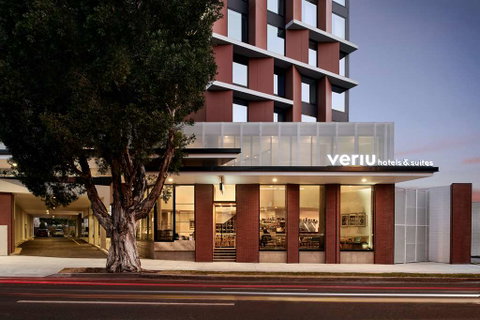 Veriu Green Square - Tourism Guide 0