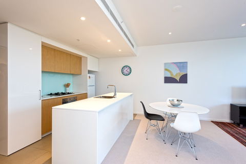 Astra Apartments MacQuarie Park - Tourism Guide 2