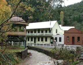 Walhalla's Star Hotel - Tourism Guide 0