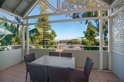 Broadwater Resort Apartments - Cruises Travel 0