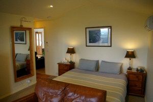Southern Anchorage Retreat - Cruises Travel 1