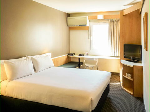 Ibis Sydney Thornleigh - Cruises Travel 1