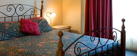 John Pirie Motor Inn - Tourism Guide 0