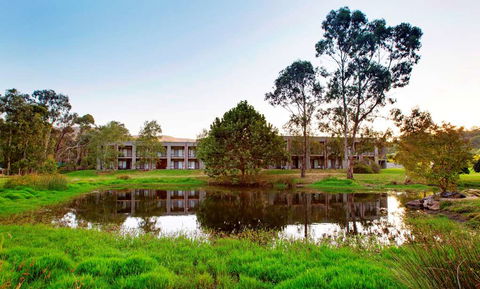 York On Lilydale Resort - Travel Agents 0