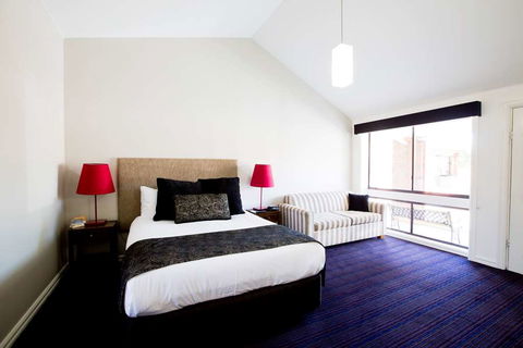 All Seasons Bendigo - Tourism Guide 1