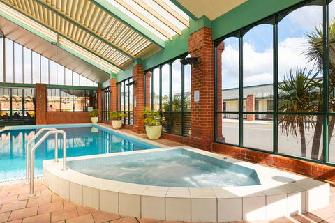 All Seasons Bendigo - Tourism Guide 13