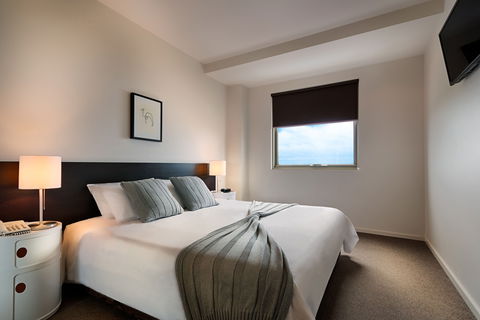 Caroline Serviced Apartments - Tourism Guide 12