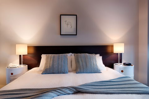 Caroline Serviced Apartments - Tourism Guide 13