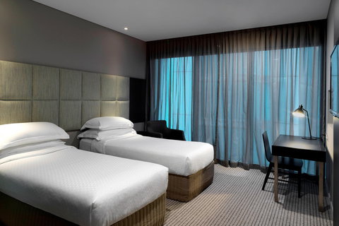 Four Points by Sheraton Brisbane - Tourism Guide 2